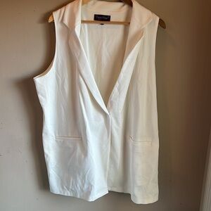 Nancy O'Dell White Vest Coat